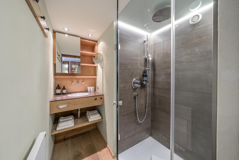 Bathroom 3, Hotel Alpenfriede, Imst