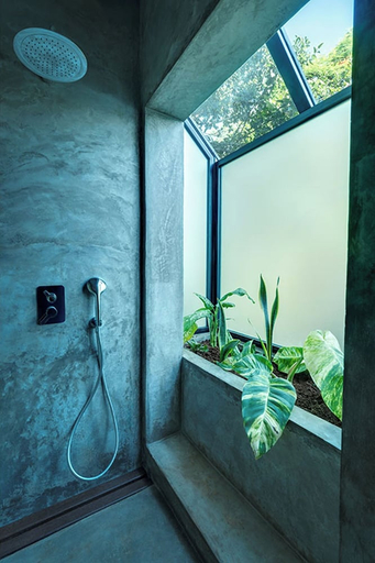 Bathroom 4, Loharano Lodge, Diana
