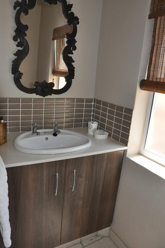 Bathroom 4, BALIRIDGE, eThekwini