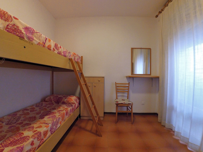 Bedroom 2, Alfa Apartments, Ferrara