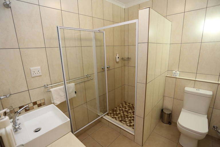 Bathroom, Stay at Swakop Guesthouse, Swakopmund