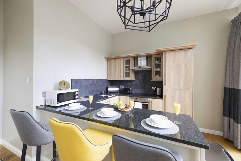 Others 5, Royal Mile Apartments by Joivy, Edinburgh