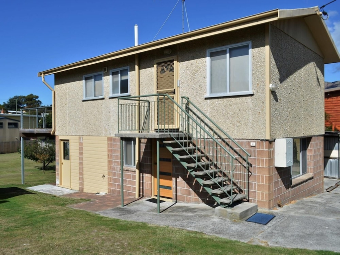 Exterior & Views 2, Pebble Shack, Glamorgan-Spring Bay