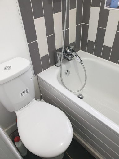 Bathroom, Homestay in Walsall, Walsall