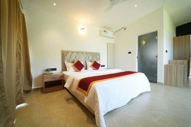 Room, Alpha Wellness Resort, Mandya