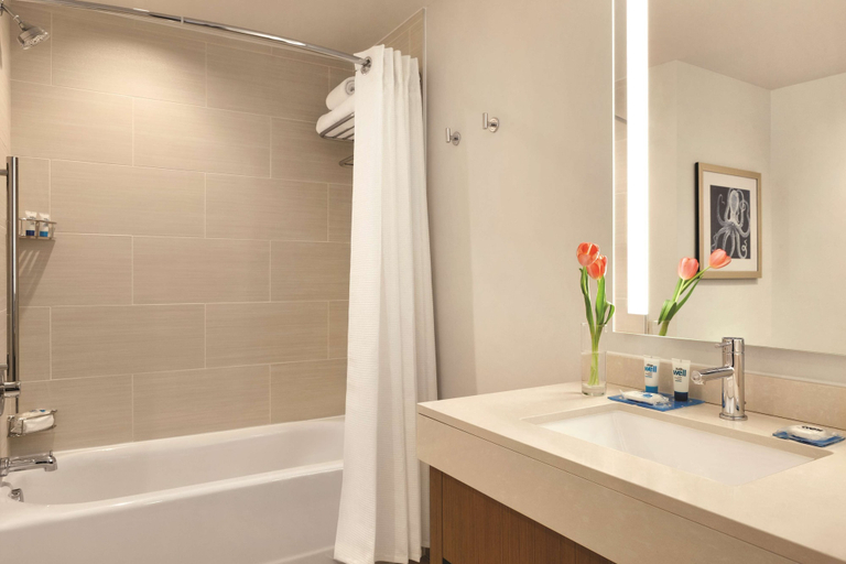 Bathroom 3, Hyatt House Virginia Beach / Oceanfront, Virginia Beach