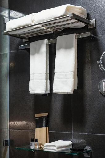Others 5, ASN Boutique Residence, Makati City