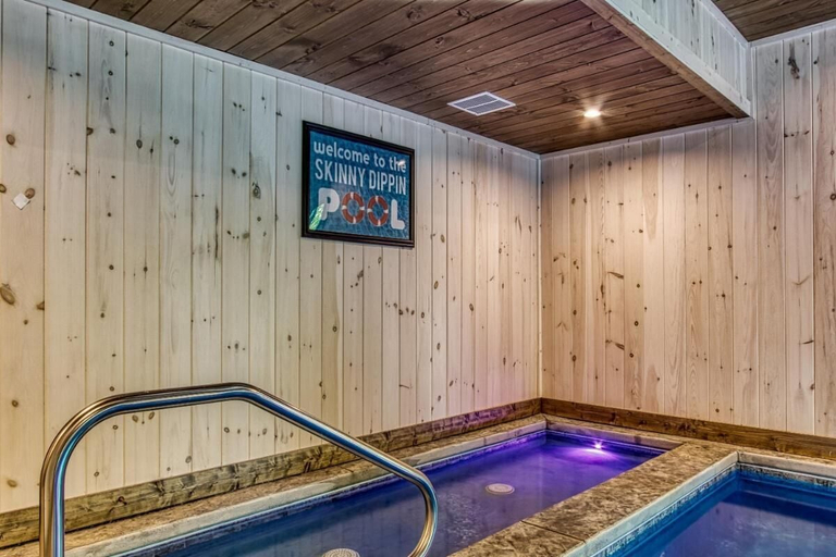 Spa, Stonehouse Ridge, Sevier