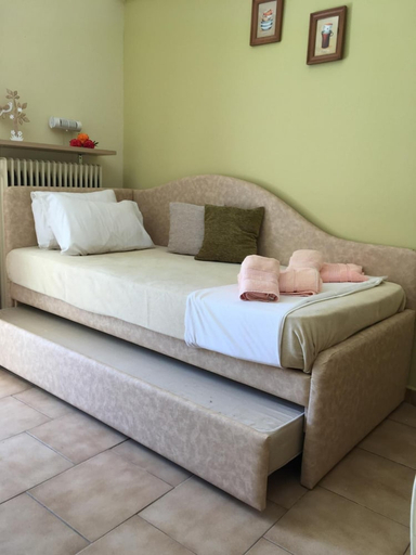 Bedroom 4, Dionisos Palms, Central Macedonia