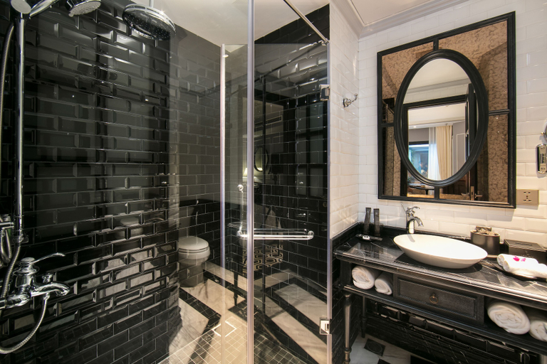 Bathroom 3, La Sinfonía Citadel Hotel & Spa, Hoàn Kiếm