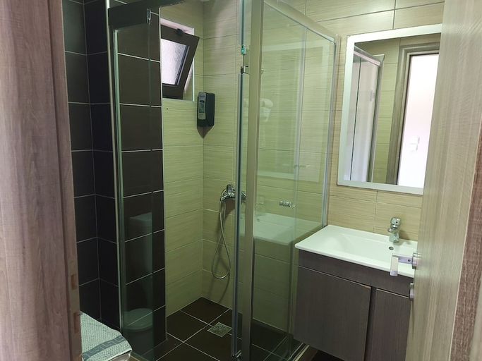 Bathroom 3, Santo George Beach, Crete