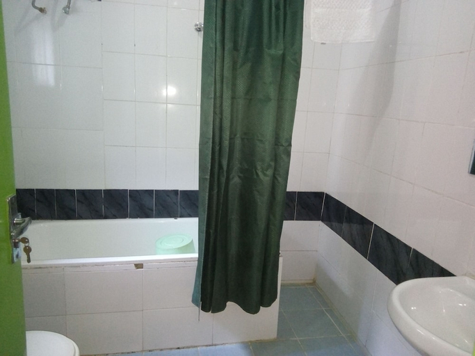 Bathroom, E-Class Resorts, AbujaMun