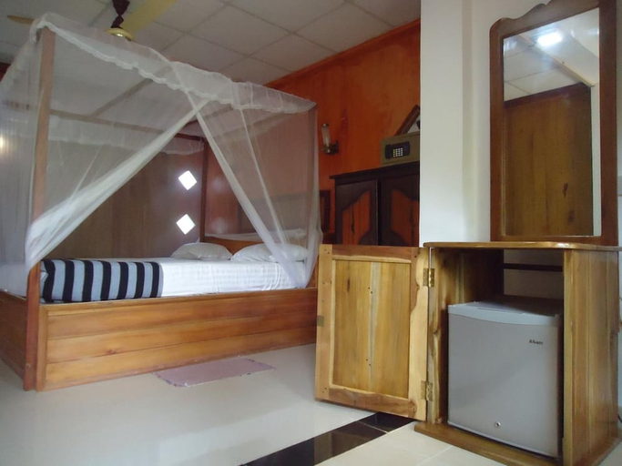 Bedroom 4, Sky Garden Mini Hotel, Weligama