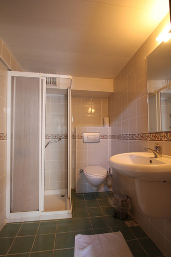 Bathroom 5, Ford Hotel - Special Class, Kumluca
