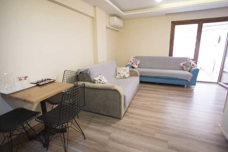 Bedroom 4, T-Square Residence, Beyoğlu