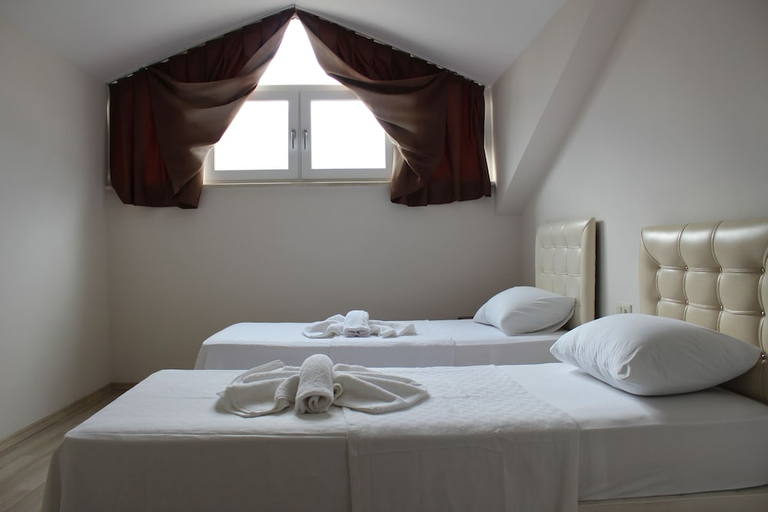 Bedroom 3, Tebriz Apart Hotel, Kemer