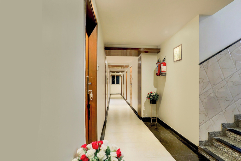 Interior 5, Palette River Front Railway Station, Ahmadabad