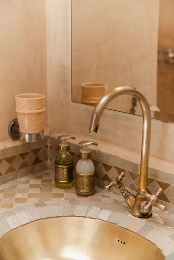 Bathroom 3, Riad 107, Marrakech