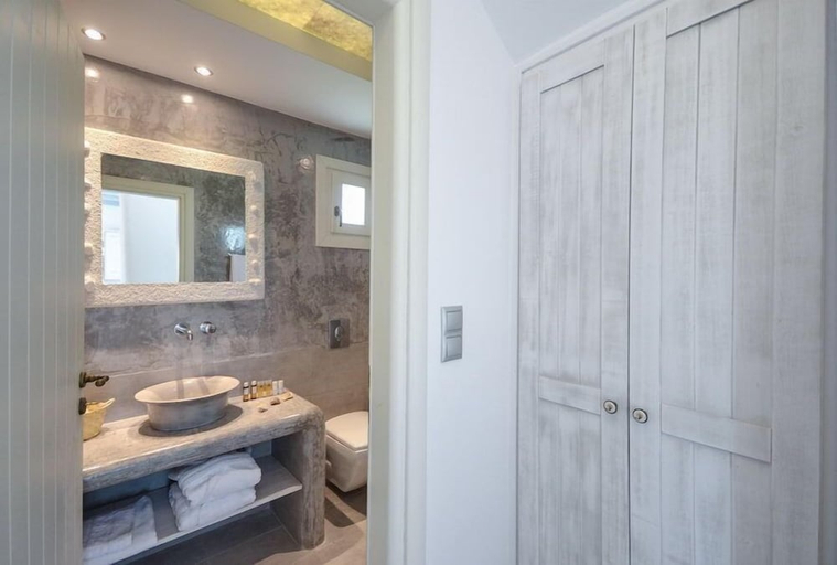 Bathroom 4, My Villa, South Aegean