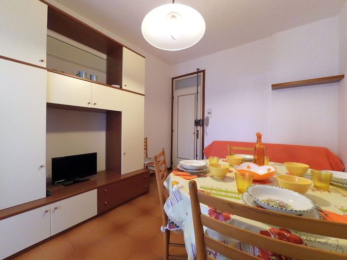 Others 4, Alfa Apartments, Ferrara