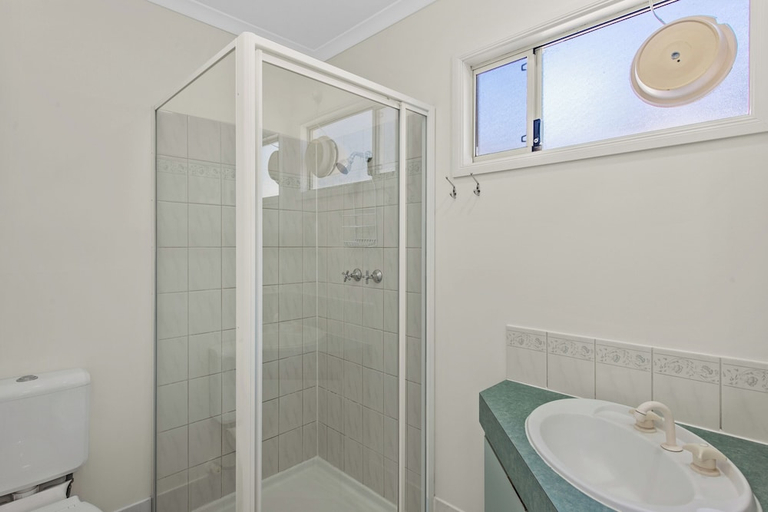 Bathroom 4, Discovery Parks - Perth Airport, Kalamunda