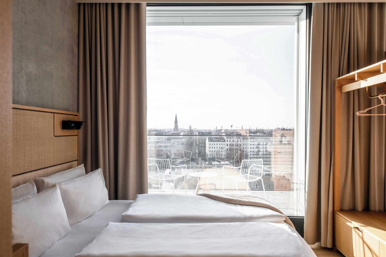 Bedroom 2, Locke at East Side Gallery, Berlin