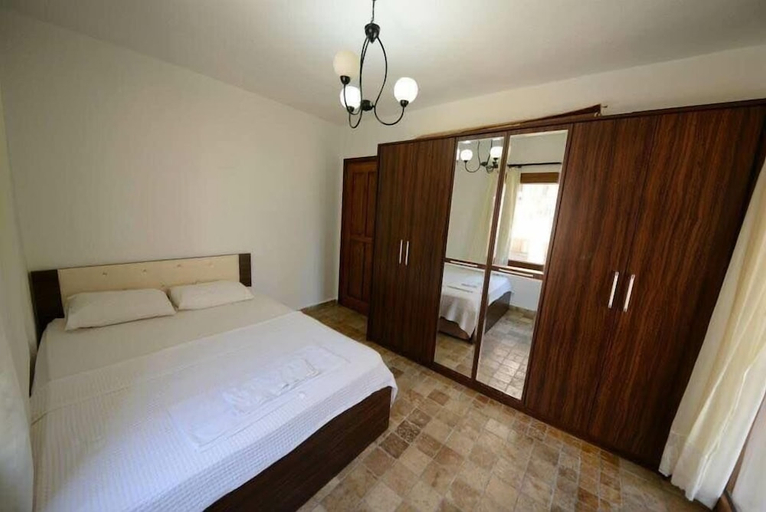 Bedroom 2, Kalkan Koc Apart, Kaş