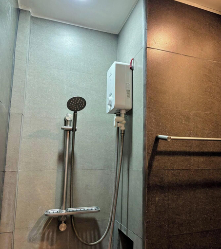 Bathroom 5, Cozy Pet-friendly Studio Condo in Cagayan de Oro, Cagayan de Oro City