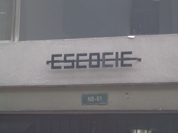 Exterior & Views 2, Escocie - Hostel, Quito