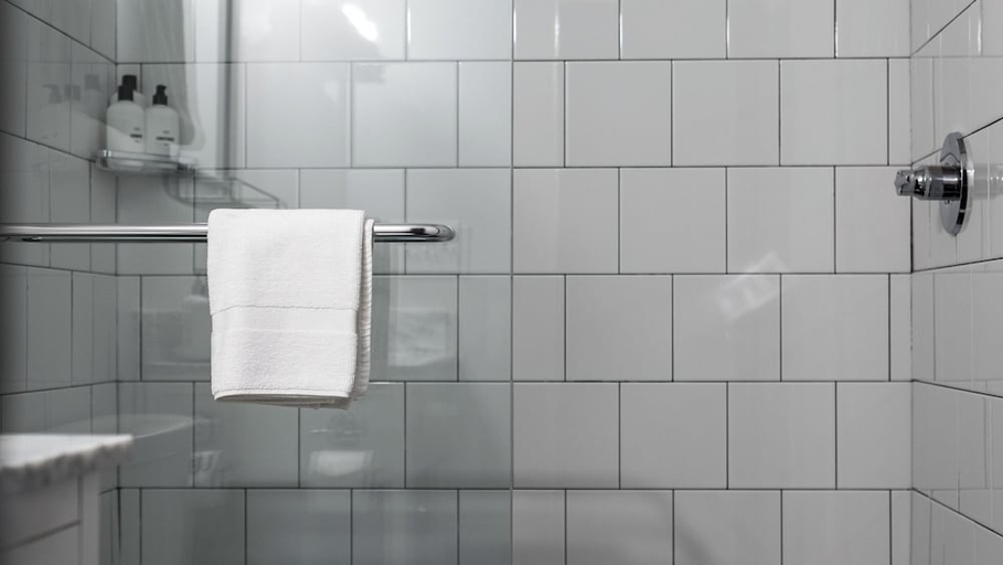 Bathroom 3, The Sobro Guest House by AvantStay, Davidson