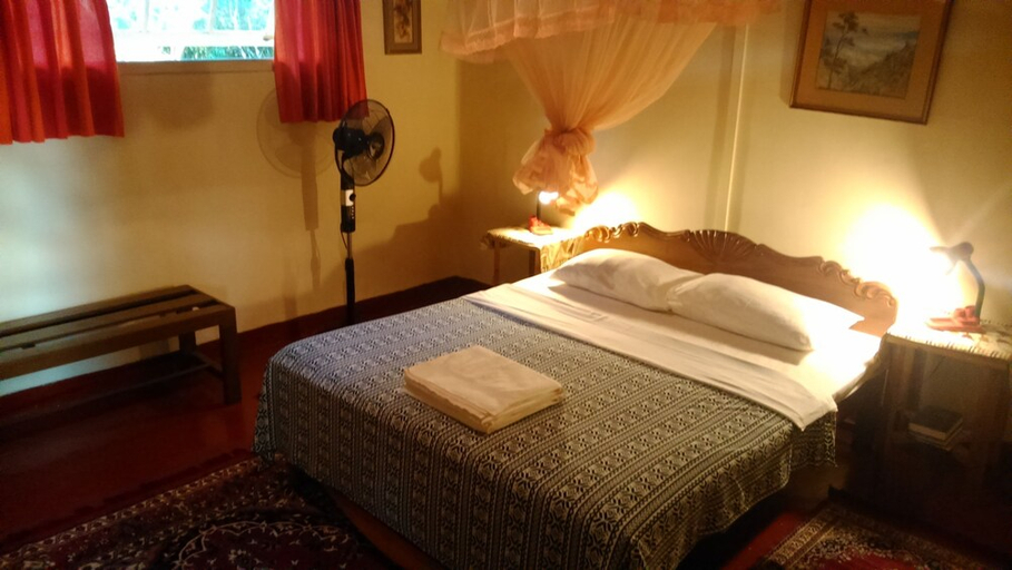 Bedroom 2, Sunnyside Holiday Bungalow, Ella
