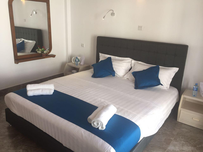 Bedroom 2, Kandyan Bluestar Villa, K.F.G. & G. Korale
