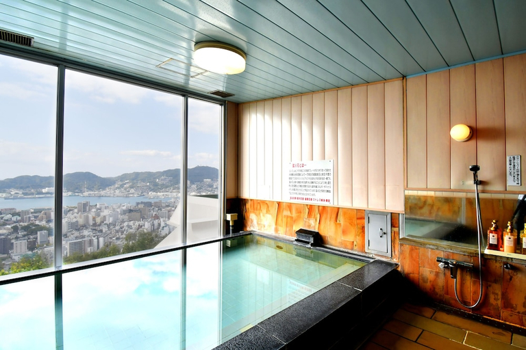Sport & Beauty 2, Yataro Minamikan, Nagasaki