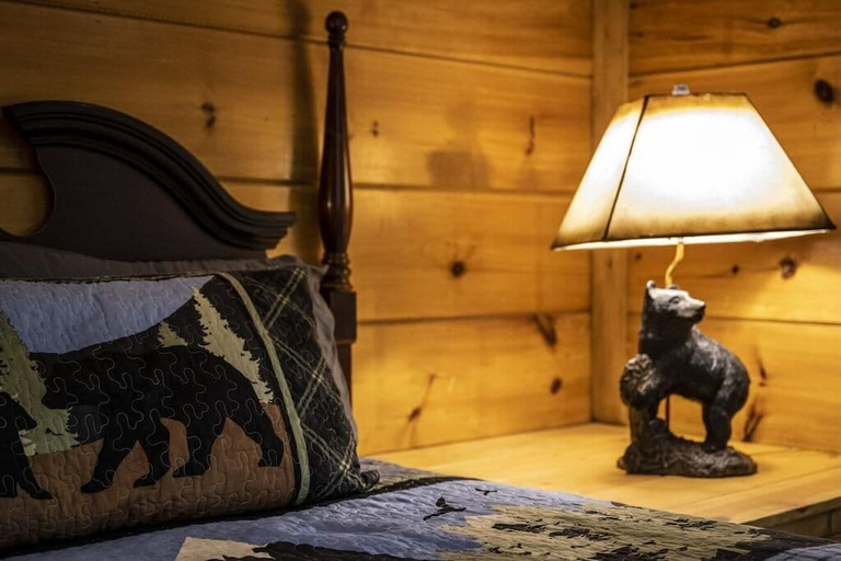 Bedroom 2, Cozy Bear Cove, Sevier