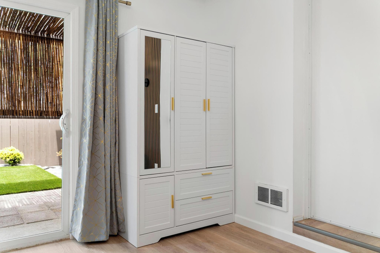 Interior 3, Modern Pacifica Studio Near Beaches & SF, San Mateo