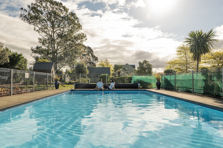 Sport & Beauty, Vintners Retreat, Marlborough