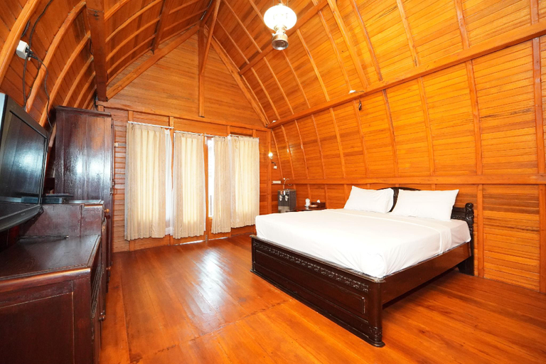 Bedroom 2, Sutan Raja Villa Kampung Karuhun, Bandung