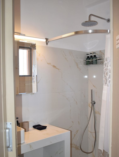 Bathroom 3, Pension The Flower, South Aegean