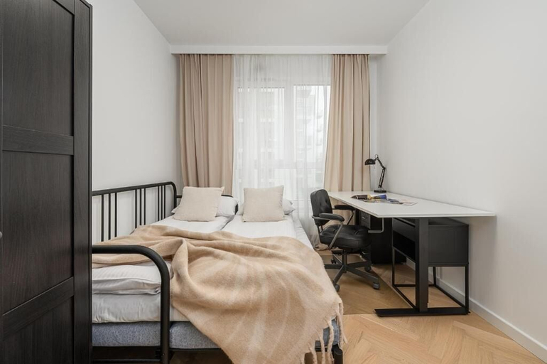 Room 4, ShortStayPoland Jagiellońska Premium P6, Warsaw