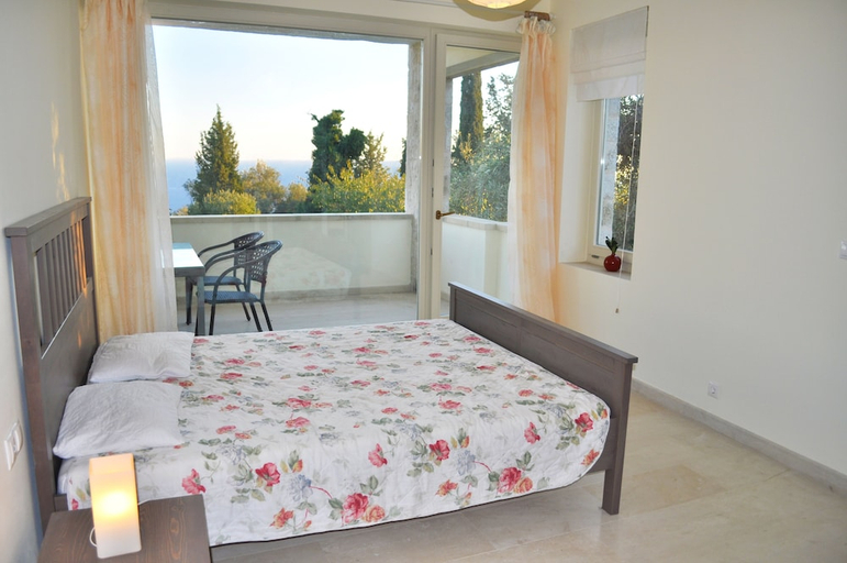 Bedroom 4, Lemoni Apartments, Ionian Islands