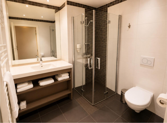 Bathroom 4, Residence Les Alizes Bordeaux Sud - La Brede, Gironde
