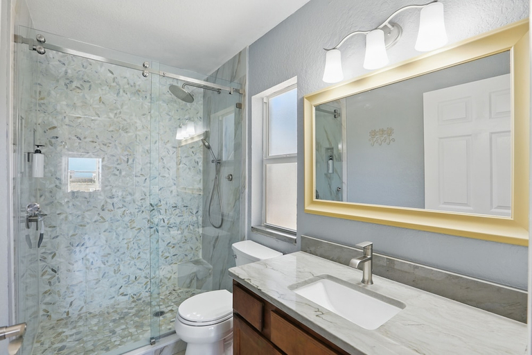 Bathroom 3, Coco Sands Beachside Cottages, Brevard