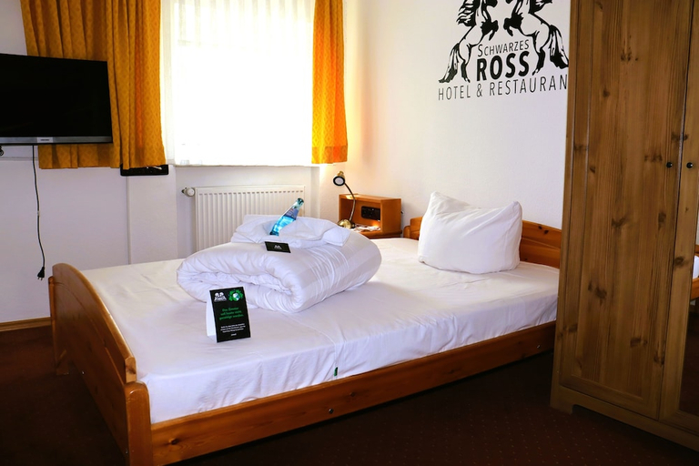 Bedroom 4, Hotel Restaurant Schwarzes Ross, Erzgebirgskreis