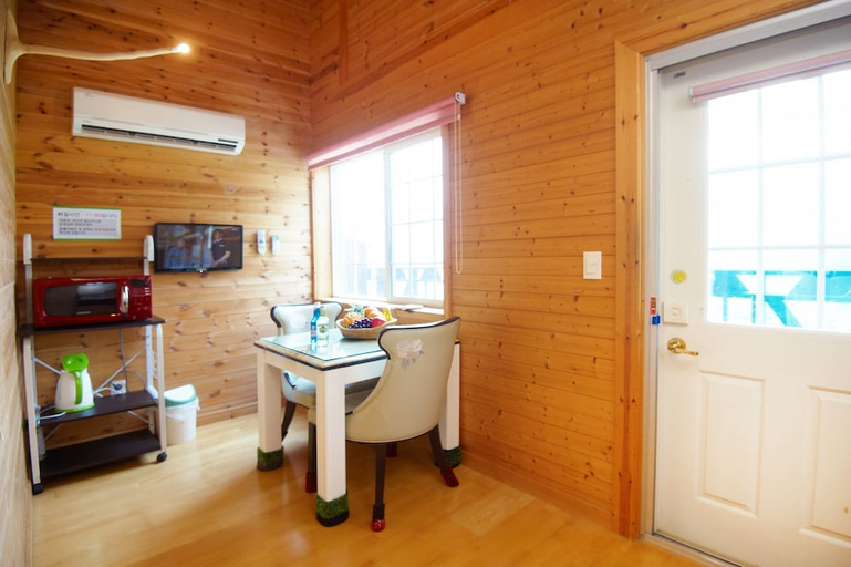 Bathroom 3, Blue In Blue Pension, Geoje