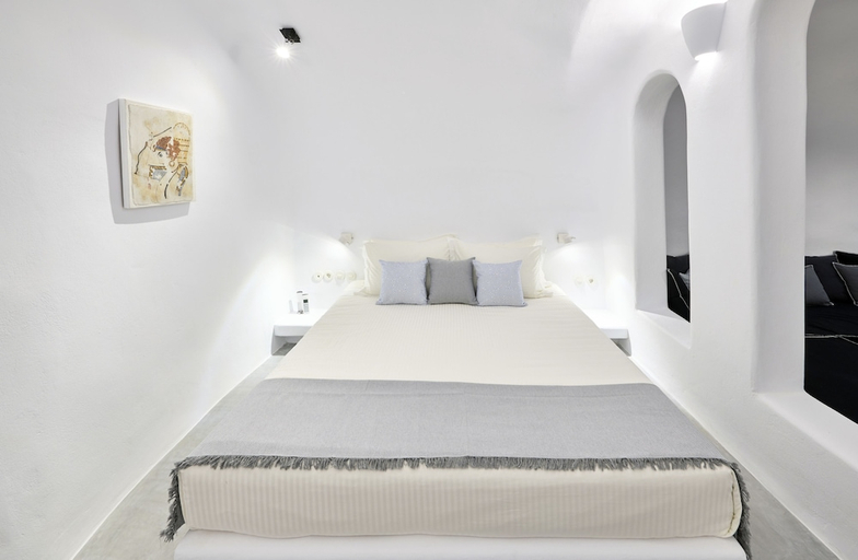 Bedroom 3, Cave Suite Oia, South Aegean