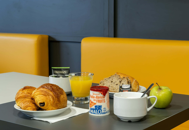 Food & Drinks 5, B&B HOTEL Vannes Est Golfe du Morbihan, Morbihan