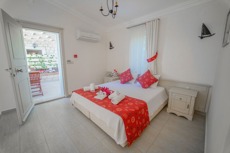 Bedroom 2, Alacati Marina Palace Otel, Çeşme