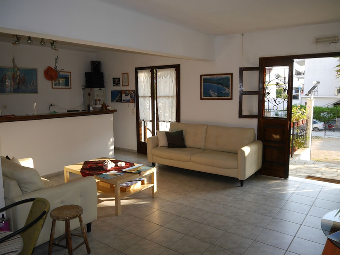 Others 4, Mimoza Studios, Thessaly