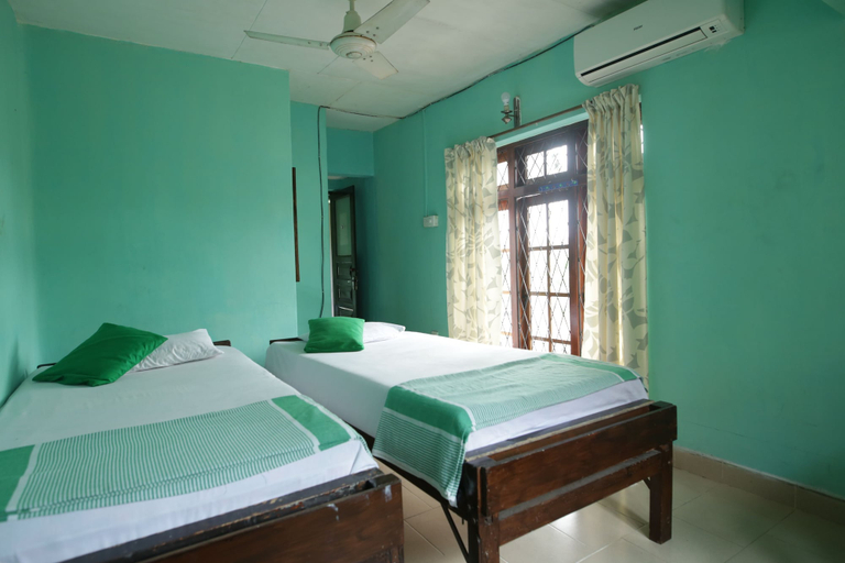 Bedroom 2, Araliya Holiday Bungalow, K.F.G. & G. Korale