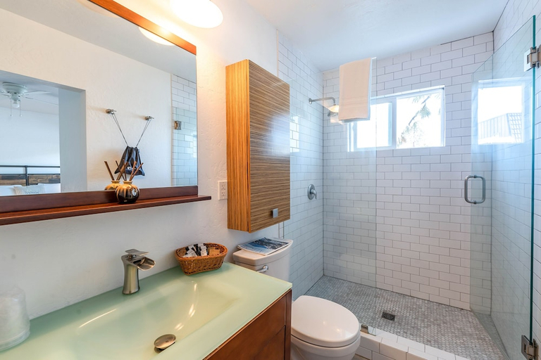 Bathroom 3, Resthaven Tahoe, El Dorado